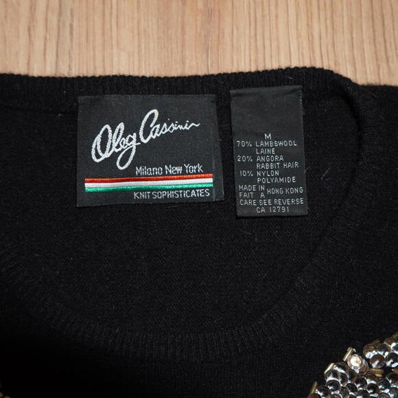Rare Vtg Oleg Cassini Sequin Elephant Lambswool Angora Sweater Medium - Picture 3 of 5